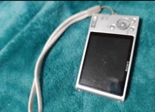 Cámara Sony Cyber-shot Plata