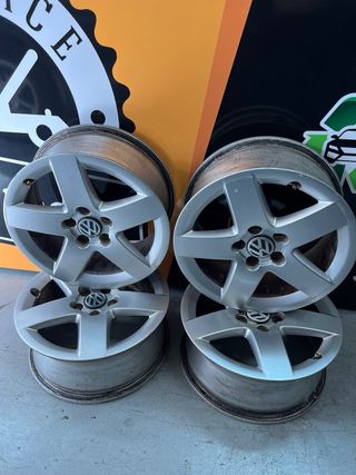 Llantas VW (4 unidades)