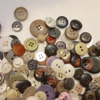 270g Bottoni Assortiti