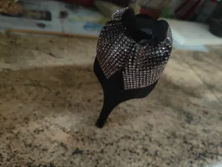 Bolso de fiesta negro con pedrería