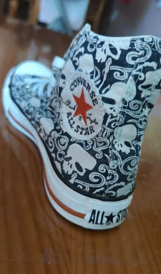 Zapatillas Converse Calaveras
