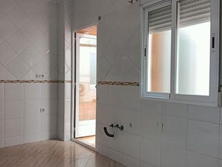 Piso en venta en Huelma