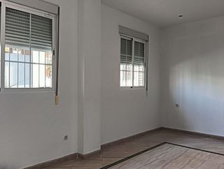 Piso en venta en Huelma