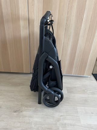 Carro Bugaboo Silla + Capazo Negro