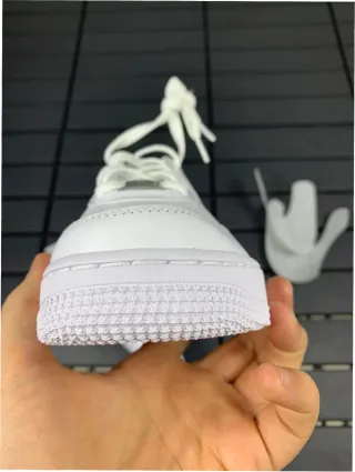 Nike Air Force 1 Low '07 Talla 43