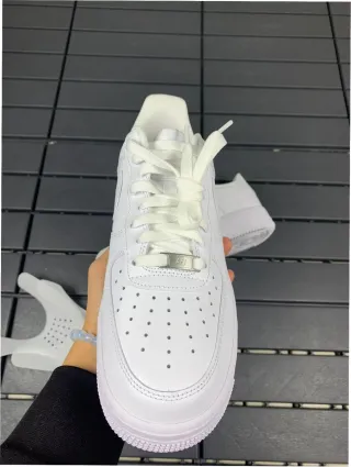 Nike Air Force 1 Low '07 Blancas Talla 38