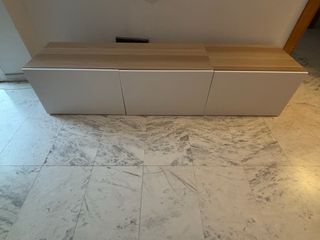 Mueble tv “BESTA” de Ikea