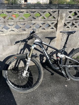 Bicicleta Trek Remedy 8 Enduro