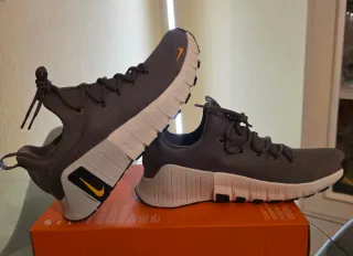 Nike Free Metcon 6 Gris Multicolor