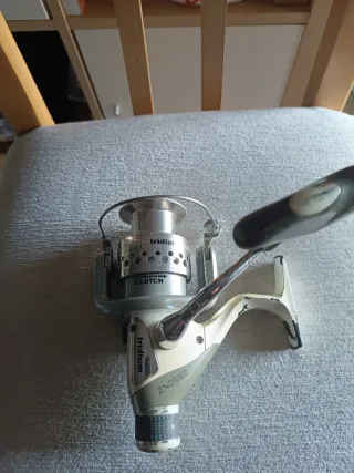 Carrete de pesca Iridium ZN955E