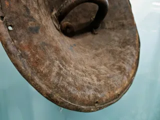 Scudo Etiope in pelle