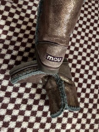 Botas Mou