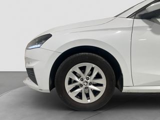 SKODA FABIA EMOTION 95CV 2022