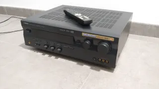 Amplificador Yamaha DSP-A5