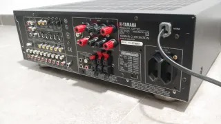 Amplificador Yamaha DSP-A5