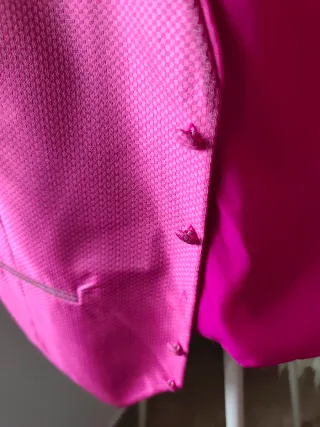 Chaleco de boda rosa y corbata