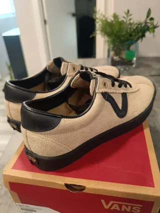 Vans Sport Low Beige/Negro