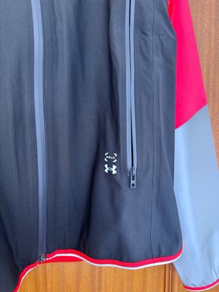 Cortavientos Under Armour Mujer Multicolor