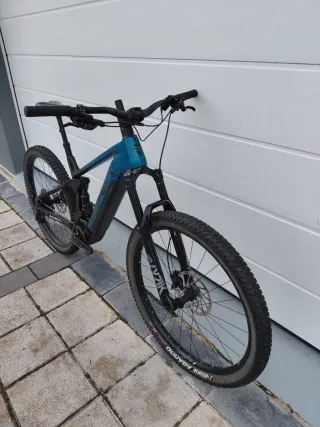 CAMBIO o VENTA Berria Mako Hybrid GT 8 talla M