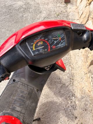 Yamaha Jog R 50cc Scooter