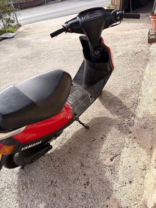 Yamaha Jog R 50cc Scooter