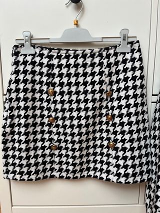 Traje blazer y falda pata de gallo