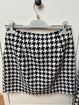 Traje blazer y falda pata de gallo