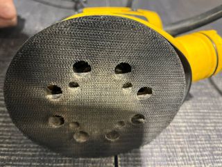 DEWALT DWE6423-QS Lijadora orbital aleatoria 280W