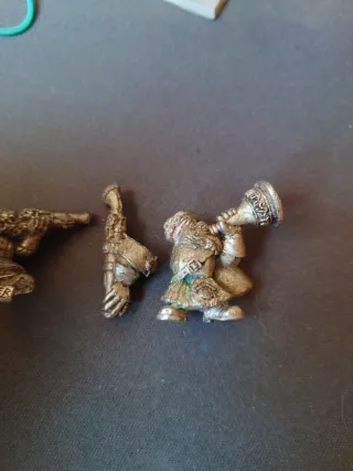 Warhammer Enano Atronador y Músico