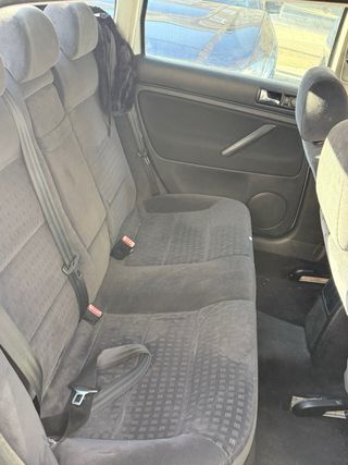 Volkswagen Passat 2002