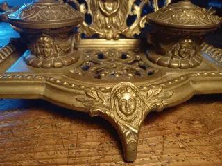 Antico calamaio porta inchiostri pennino in bronzo