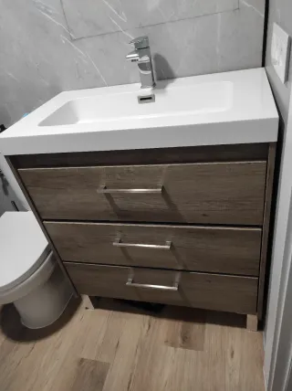 Mueble de baño con lavabo