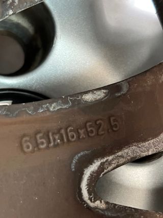 Llantas Volvo (Juego de 4)