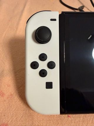 Nintendo Switch OLED - Bianco e Nero