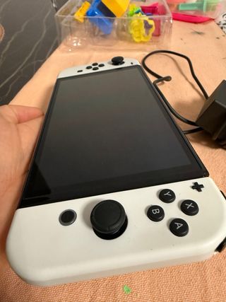 Nintendo Switch OLED - Bianco e Nero