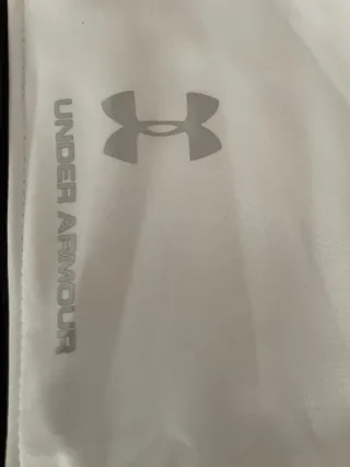 Chandal Under Armour blanca