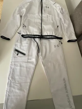 Chandal Under Armour blanca