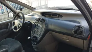 Citroen C4 Picasso 2002