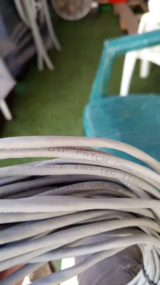 Cavo di rete/telefono CAT 5. 70 metri