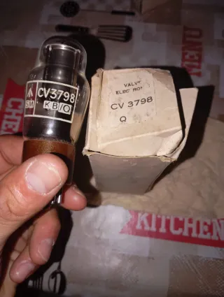 Válvula electrónica vintage