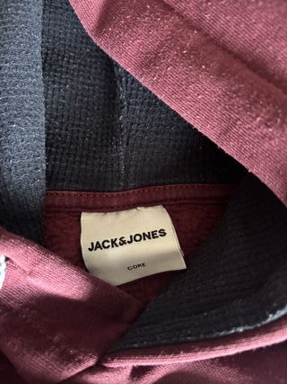 Sudadera Jack & Jones burdeos con capucha Talla M