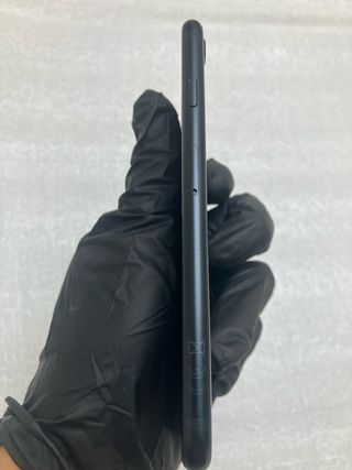 iPhone SE 2022 64GB Nero - Batteria 100%