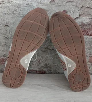 Zapatillas Carmela Piel Talla 36 Beige/Rosa