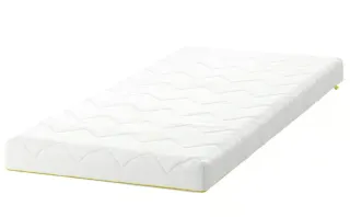 Cama infantil Ikea + colchón