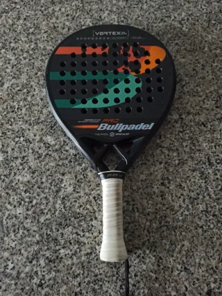 Pala Bullpadel Vertex Control