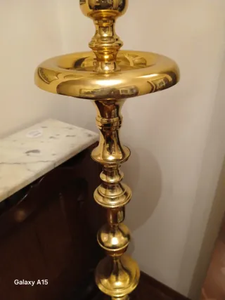 Lámparas de pie, latón bronce