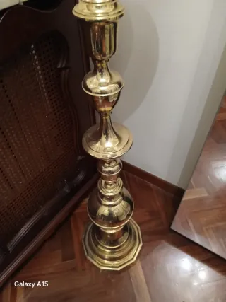 Lámparas de pie, latón bronce