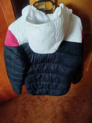 Chaqueta acolchada bicolor