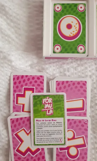 Fórmula. Juego de cartas. +7 años
