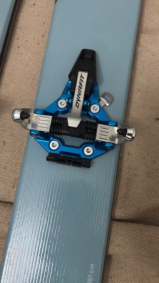 Esquís de travesía Movement Logic 86